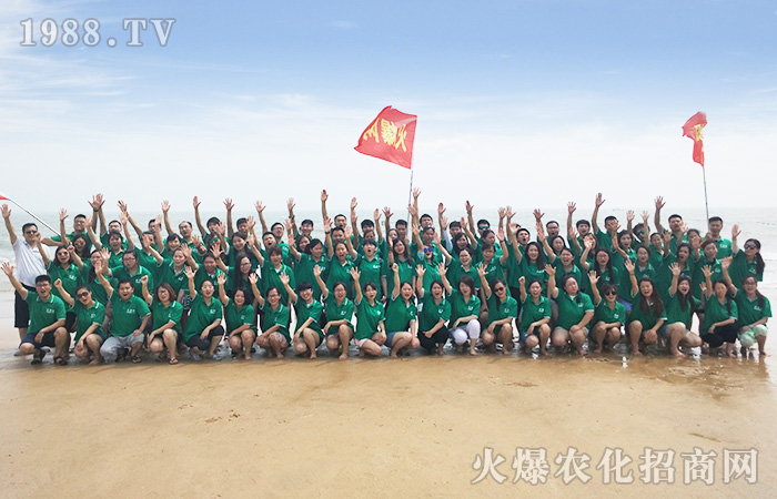 火爆人青春洋溢 奔赴連云港縱情享受七月清涼!
