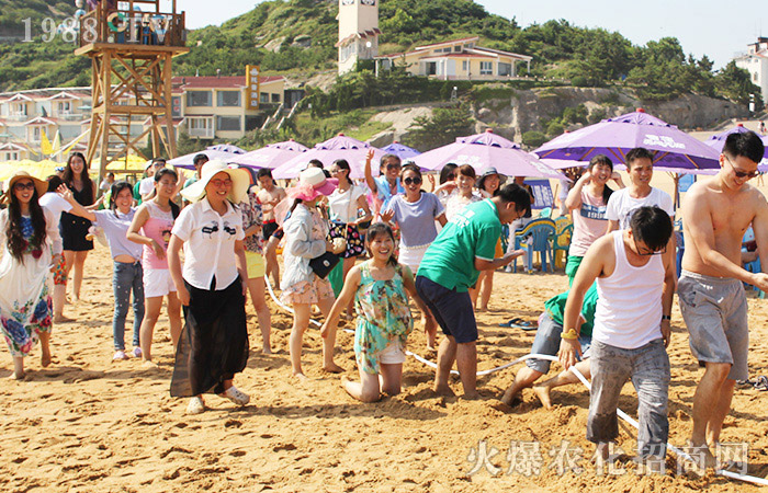 感恩公司 給我平臺(tái)