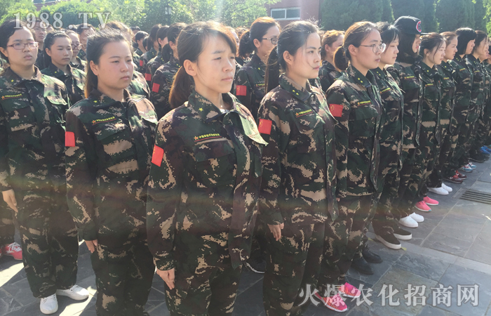努力拼搏,青春無(wú)悔