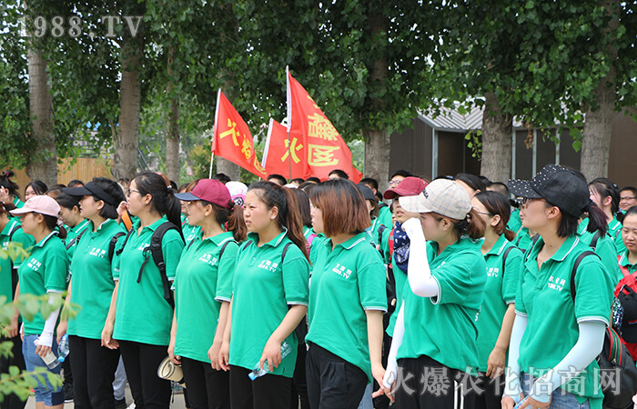 奮斗到無能為力,拼搏到感動自己