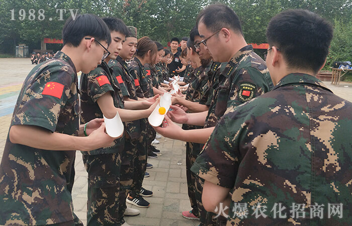 當(dāng)我倒下時(shí),我的腳在去往夢(mèng)想的路上