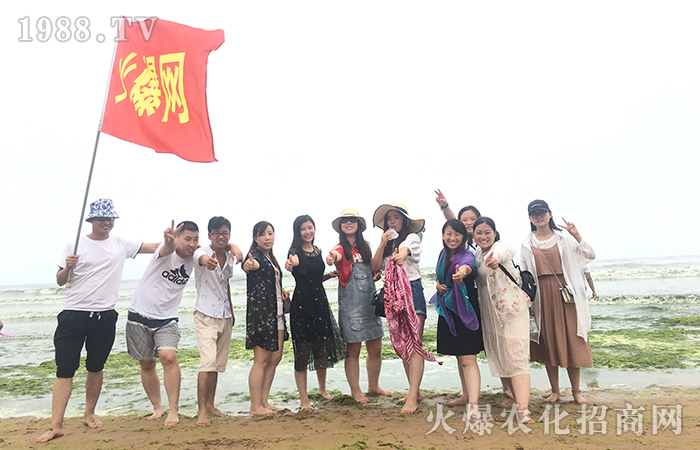 跟隨火爆網(wǎng)走進(jìn)青島,了解青島歷史文化,領(lǐng)略青島風(fēng)光