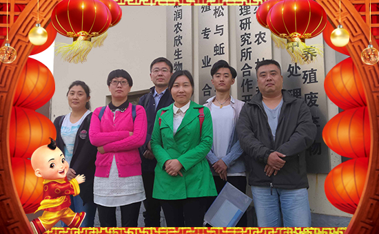 迎春思試劍,三擂戰(zhàn)鼓氣吞虹。舊年離去的時(shí)候,同時(shí)離去的也是所有的不快;當(dāng)迎來(lái)新春的時(shí)候,同時(shí)也迎來(lái)了新的希望。