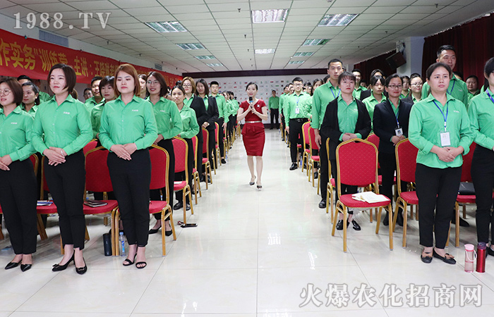 不學(xué)禮無以立